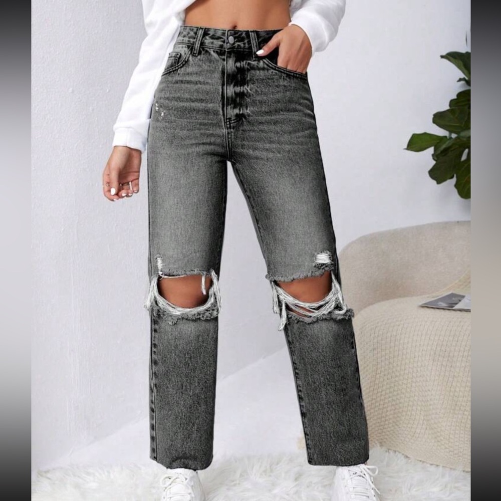 Women's Distressed Gray Jeans - Picture 3 of 7